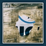 Arno Schmitt ~ Papier meets Holz