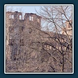Hans Peter Reuther -  Schloss Heidelberg
  Apotheker- und Glockenturm, Canon 6D Mark II,  1/40 sec., F 11,  ISO 100, 70 mm