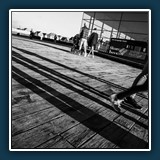 Hans Kirsch - lange Schatten - Schauspielhaus Kopenhagen
  Nikon D 750, Objektiv 24-120 mm, 1/50 sec., F 10, ISO 141