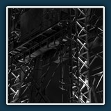 Alfred Schneider - Stahlgebilde
  Pentax K70
  25 sec., F 5,6, ISO 100, 50 mm  (50 mm Äquivalent ~ 75 mm)