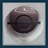 Rosi Flury - Durchblick 
  Sony Alpha 37, DT 18-135mm F3,5-5,6 SAM 
  1/60 sec., f11, ISO 800, 18 mm (35 mm Äquivalent ~ 27 mm)