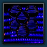 Gerd Stauder - rot-blau 
  SONY 7, Sony FE 90mm f/2.8 Macro G OSS 
  2 sec., f 20, ISO 80, 1 EV, Brennweite 90 mm