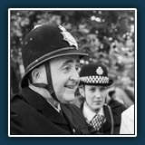 Hans Kirsch - Dialog
  NIKON D750, 24.0-120.0 mm f/4.0
  1/80 sec., f 7.1, ISO 220,  Brennweite 75 mm
  